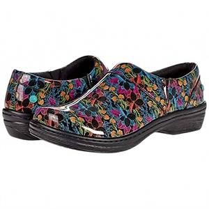 NEW KLOGS FOOTWEAR women's mission clog in magnolia patent